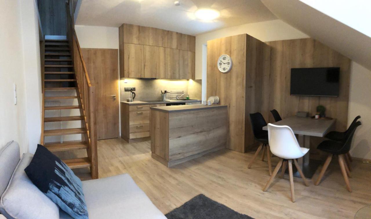 Sport Apartman Dm Dolni Morava Exterior photo